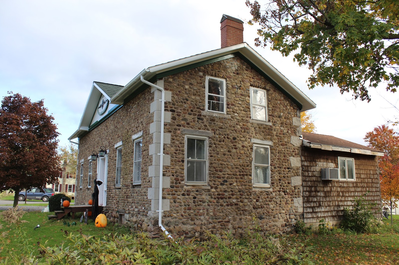 630 Dublin Road, Junius 2